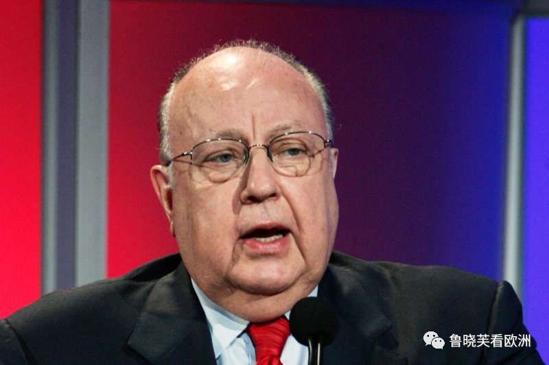 美国媒体大亨长期“*规则潜**”漂亮女主播，还给100块钱