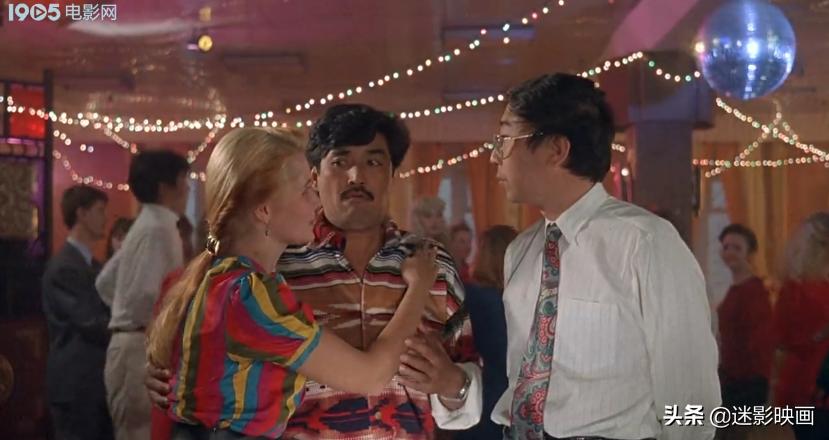 26年前冯巩拍了部《俄囧》，战斗民族艳遇记，被遗忘的喜剧经典