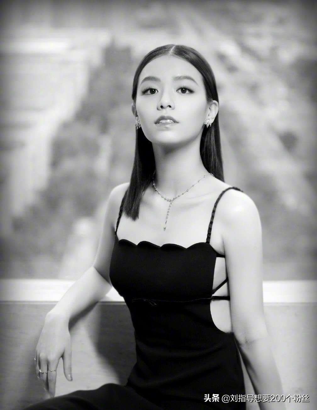 鐞冭壊鎬′汉闃垮鎷夊凹,鐞冭壊鎬′汉