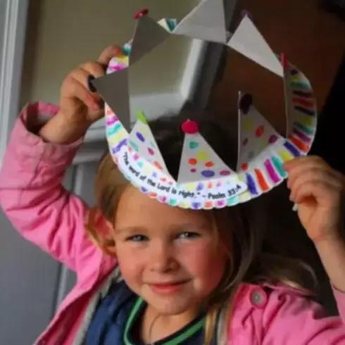 大人室内游戏大全活跃气氛坐着玩,超简单的室内小游戏