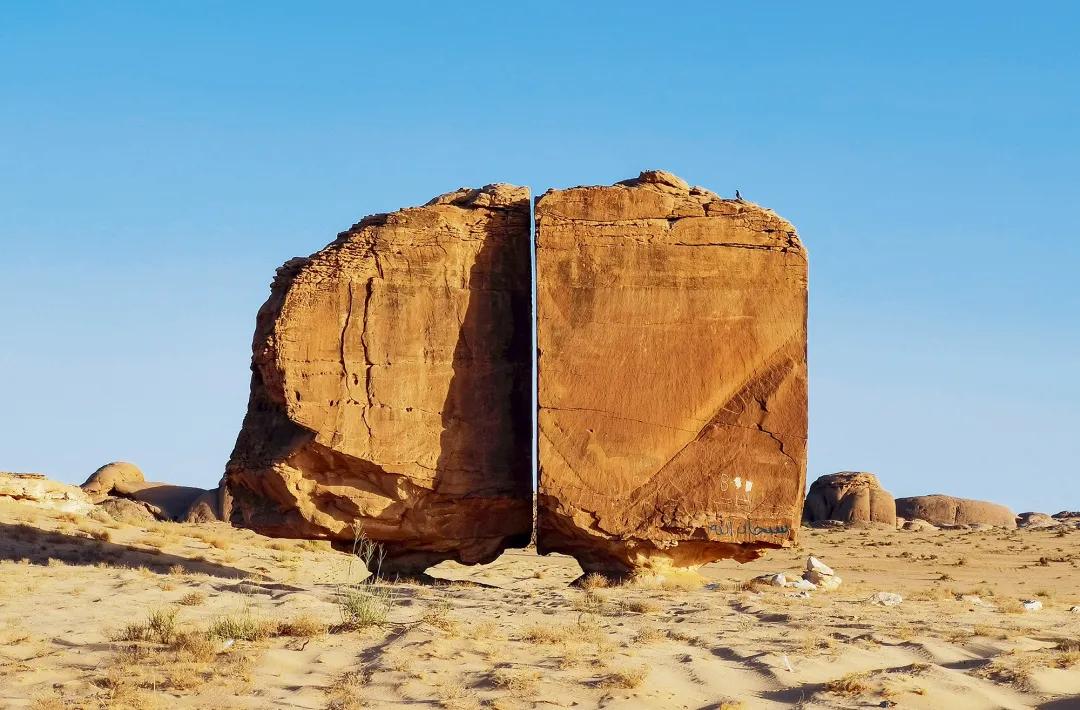 平衡石在美国哪里,津巴布韦平衡石