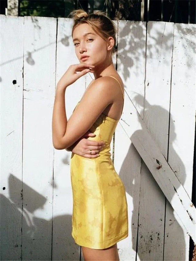 女生萝卜腿怎么穿裙子,萝卜腿女生穿搭技巧