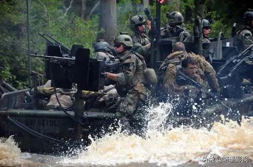 枪林弹雨——十大现代战争电影推荐