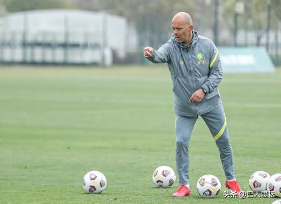 重庆球迷老球迷,重庆足球有多强