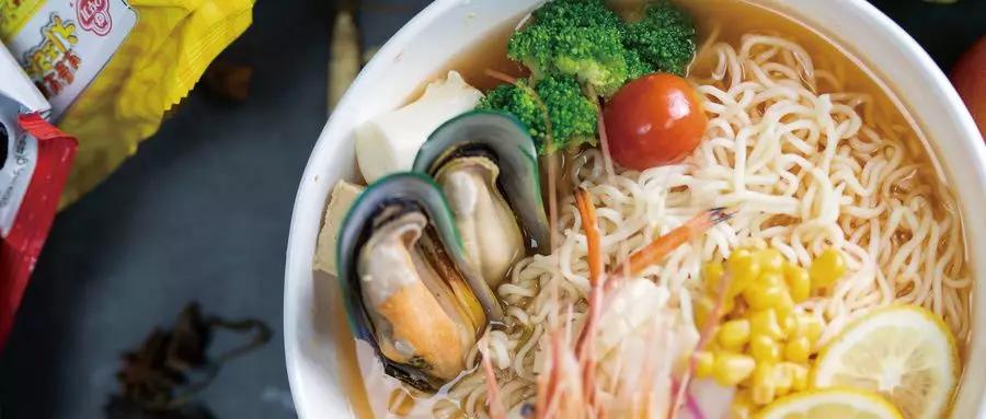 已过去10年了，当年那些传统消费的“不死鸟”今天混成啥样？