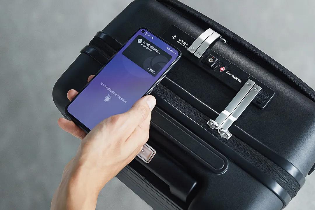 新秀丽智能商务旅行箱,新秀丽智能商务旅行箱测试