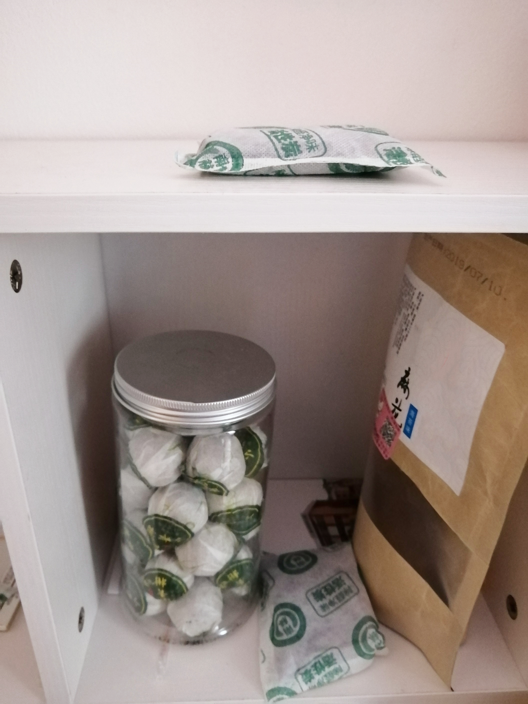 新买的家具搬进家有什么讲究没有,新买家具气味重