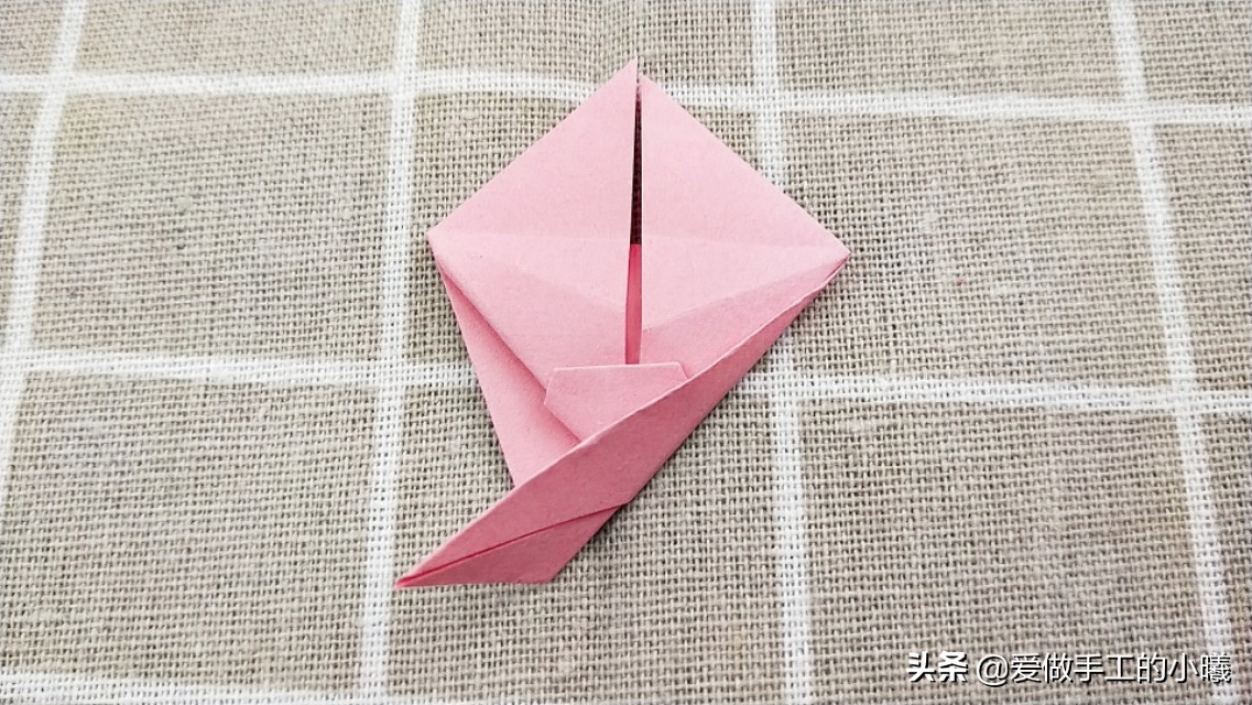 纸折樱花简单,立体五瓣樱花折纸