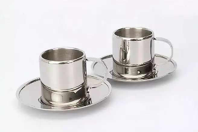 每天喝水的杯子有毒吗,每天都在喝水的水杯