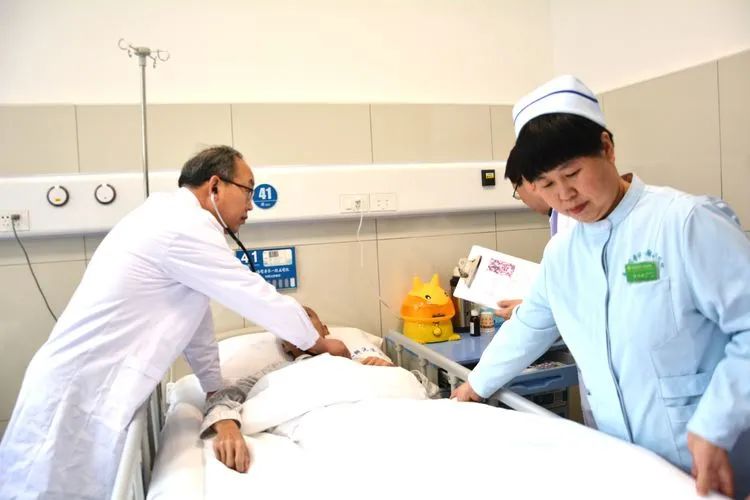 南阳医专一附院儿科一病区,南阳医专一附院血液内科一病区