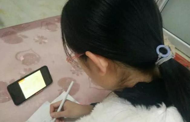 上网课犯困怎么办,孩子上网课打瞌睡