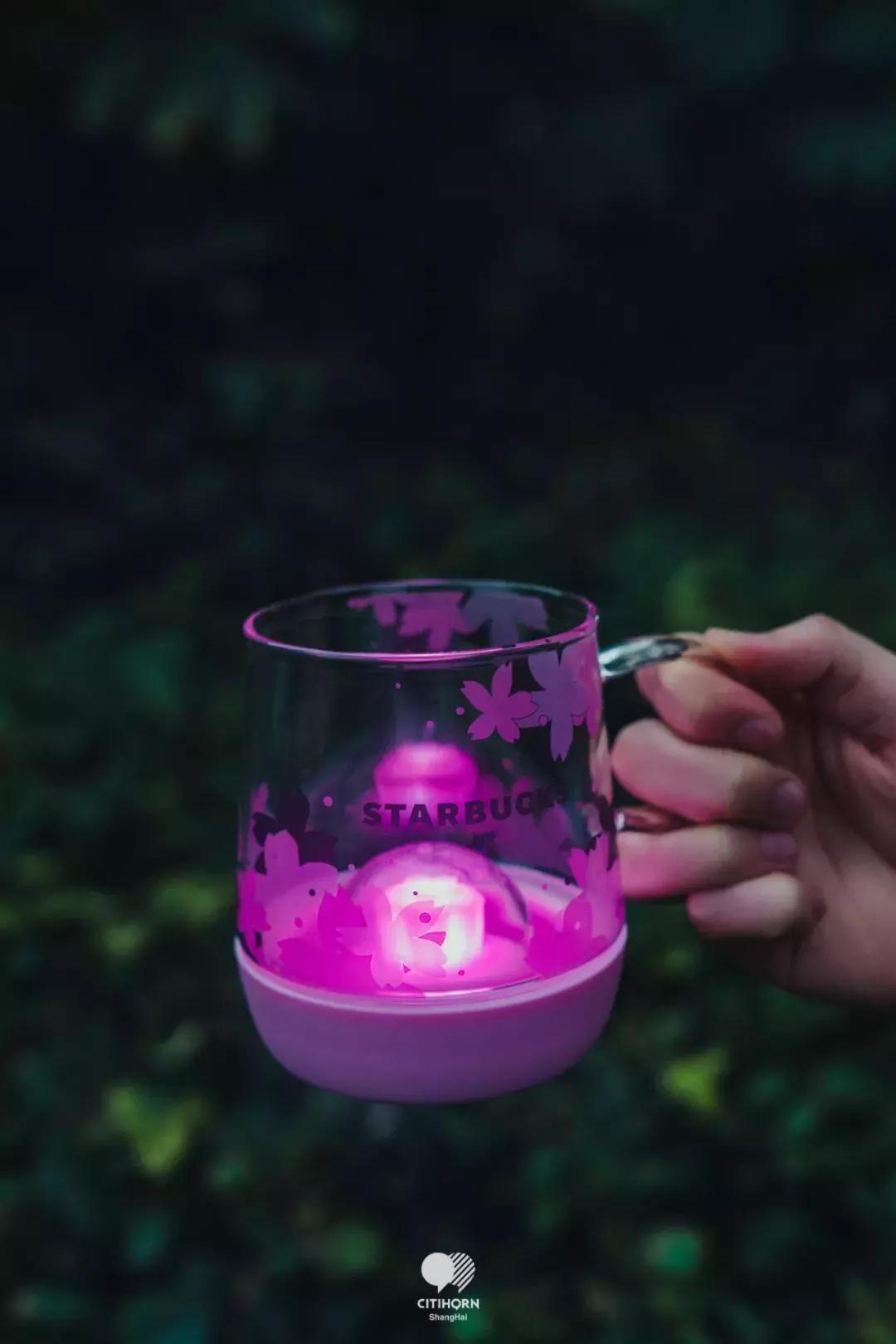 星巴克最新樱花杯,星巴克2019樱花季杯子