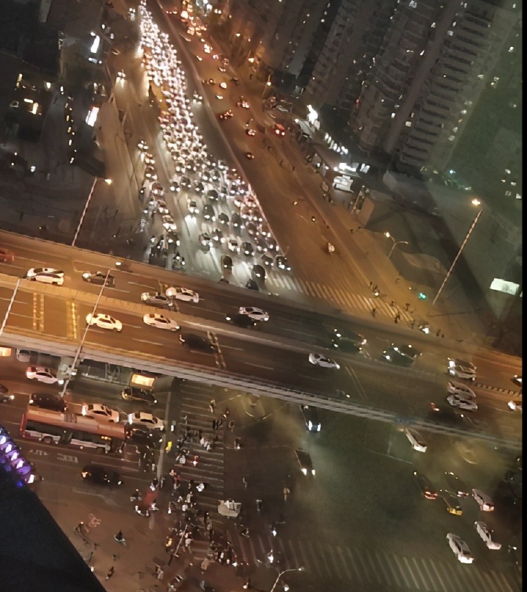 国贸附近高端住宅,560万置业四环低密住区