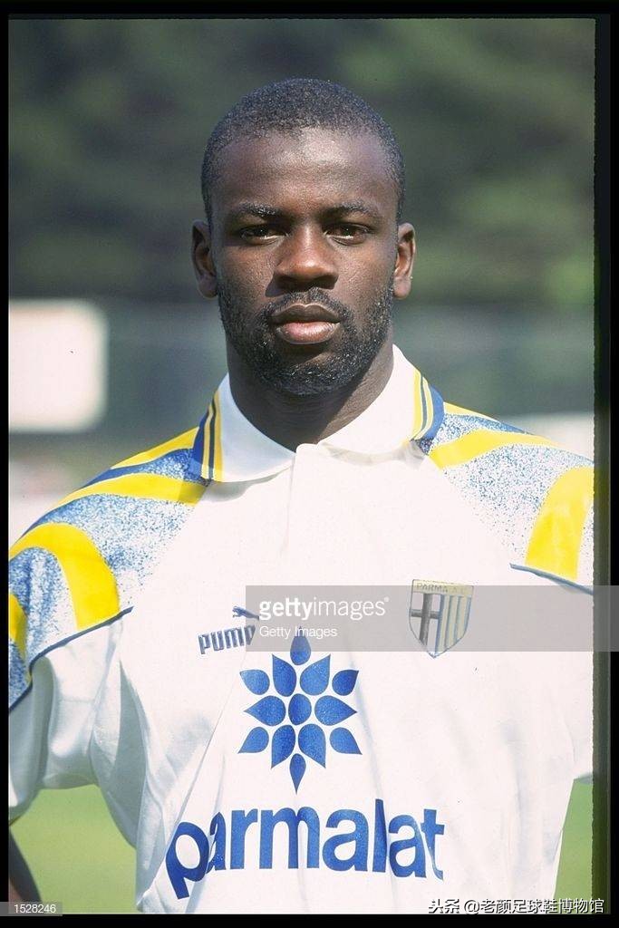 面授机宜1.2亿库利巴利，可以防守外星人的法国黑人民族英雄