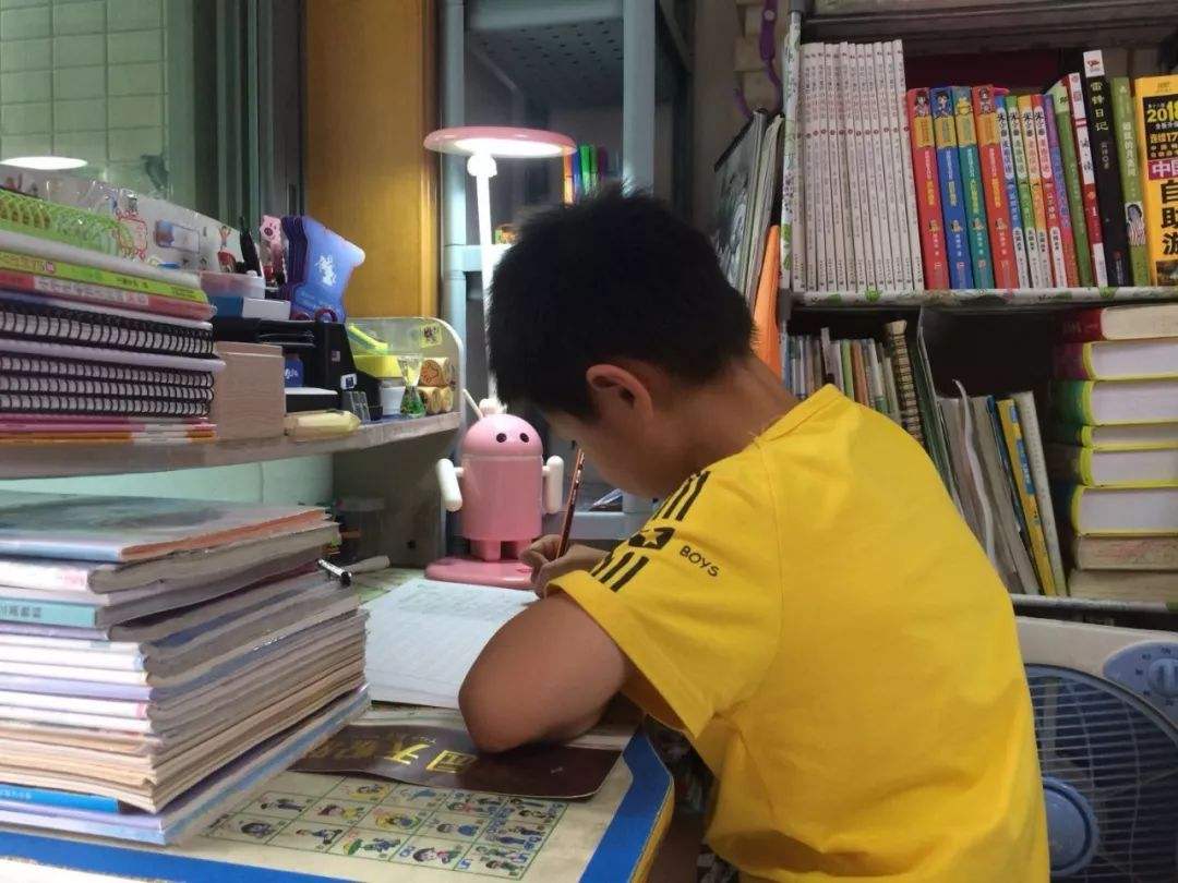 孩子作业太多写不完怎么办,作业太多写不完怎么办
