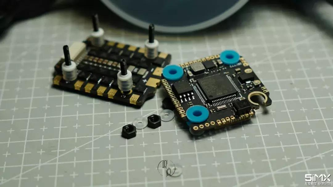 首测｜信仰机型大通GTX及最新6SF7小飞塔开箱细节照