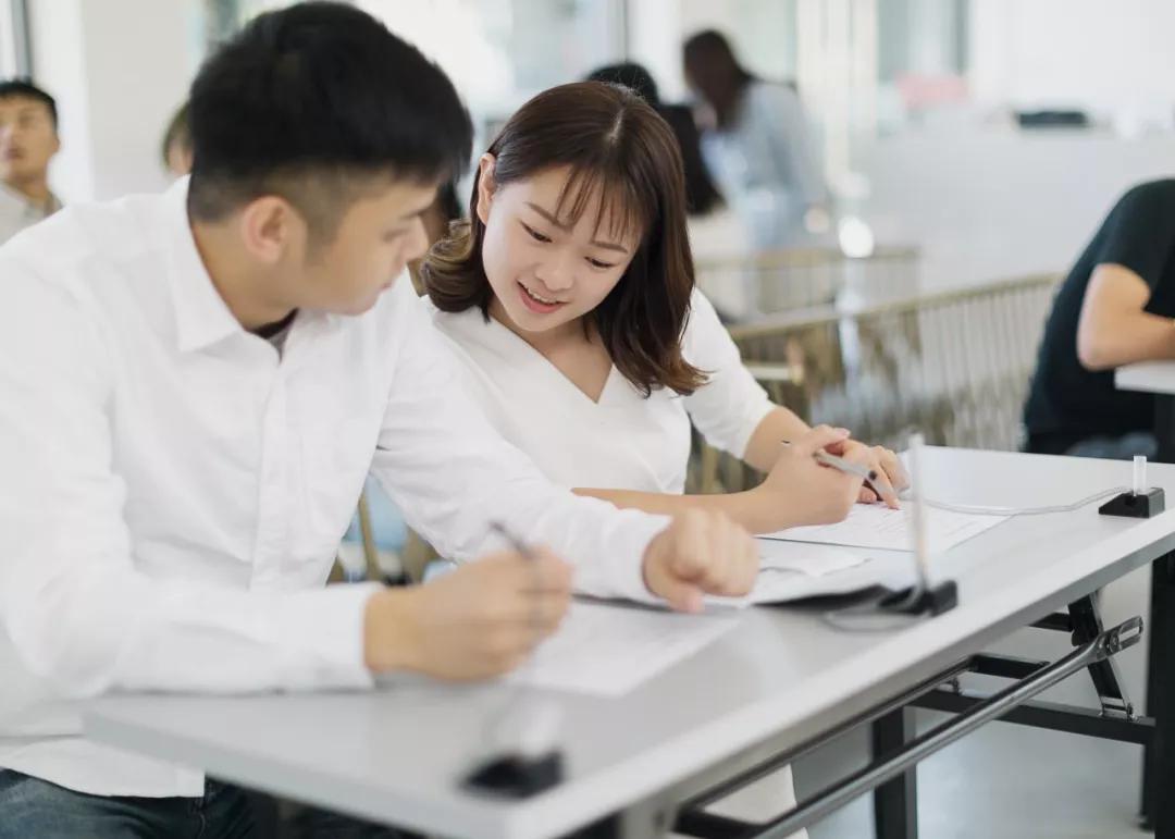 深圳结婚证件照推荐,深圳领证照片推荐照相馆