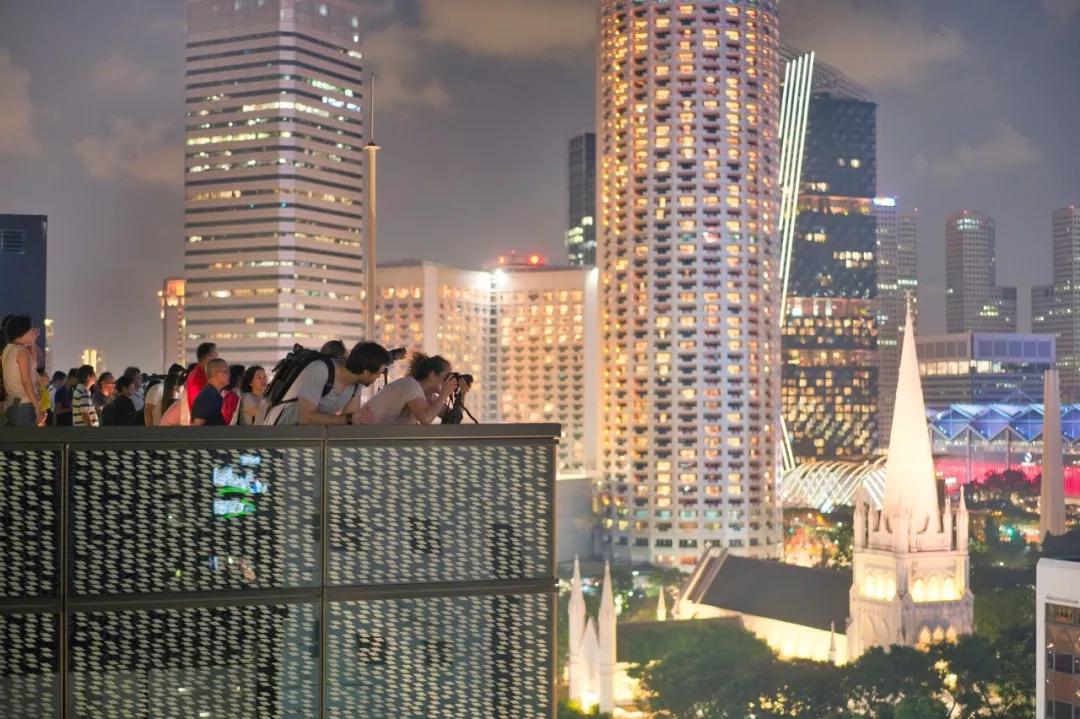 鏂板姞鍧unan璐墿涓績 (鏂板姞鍧￠粦绉戞妧璐墿涓績)