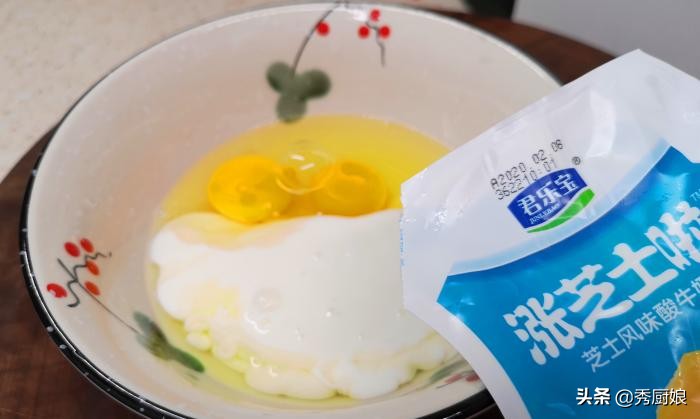 何炅同款蒸蛋糕图片,何炅同款蛋糕失败现场