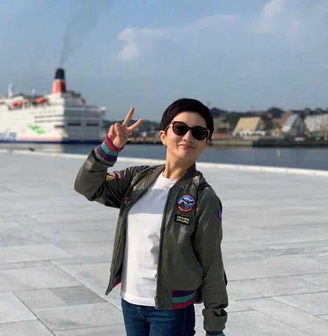 金铭与撒贝宁现在关系,8岁出道撒贝宁