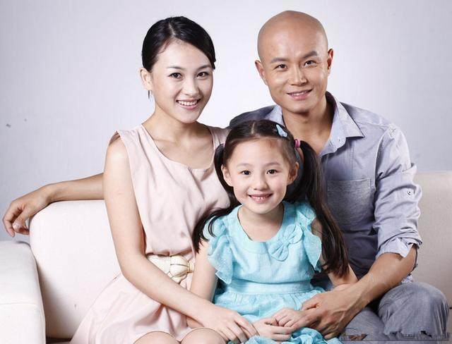 乐嘉真实的经历,人生导师乐嘉为什么最后沦落出家