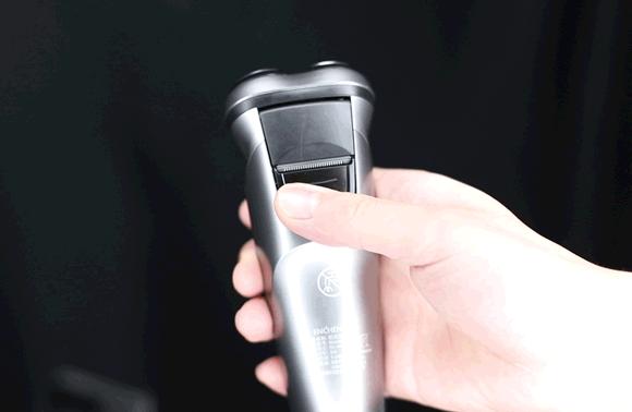 小米有趣三头电动剃须刀,小米米家电动剃须刀三刀