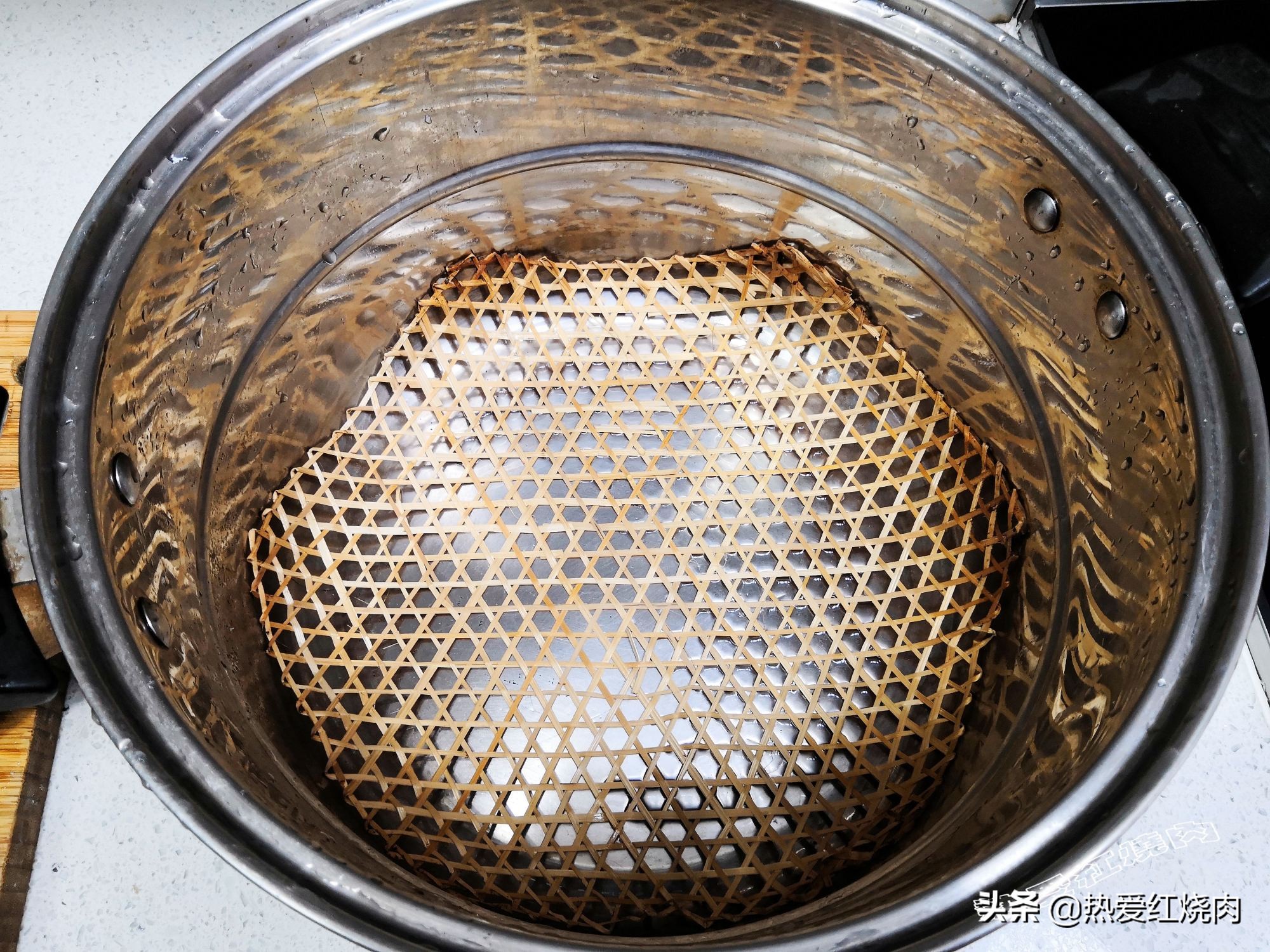 过年桌上的大猪头,过年的大猪头