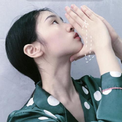 松垮双下巴就靠这4步骤救回来！7天见效瘦脸手法，不必P图修小脸