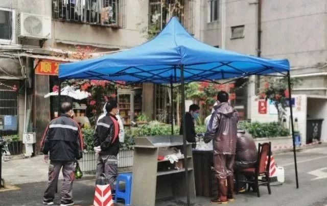 深圳战疫100天,深圳战疫难忘这些暖心瞬间