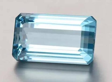 怎么鉴别注胶海蓝宝,海蓝宝怎么鉴别染色