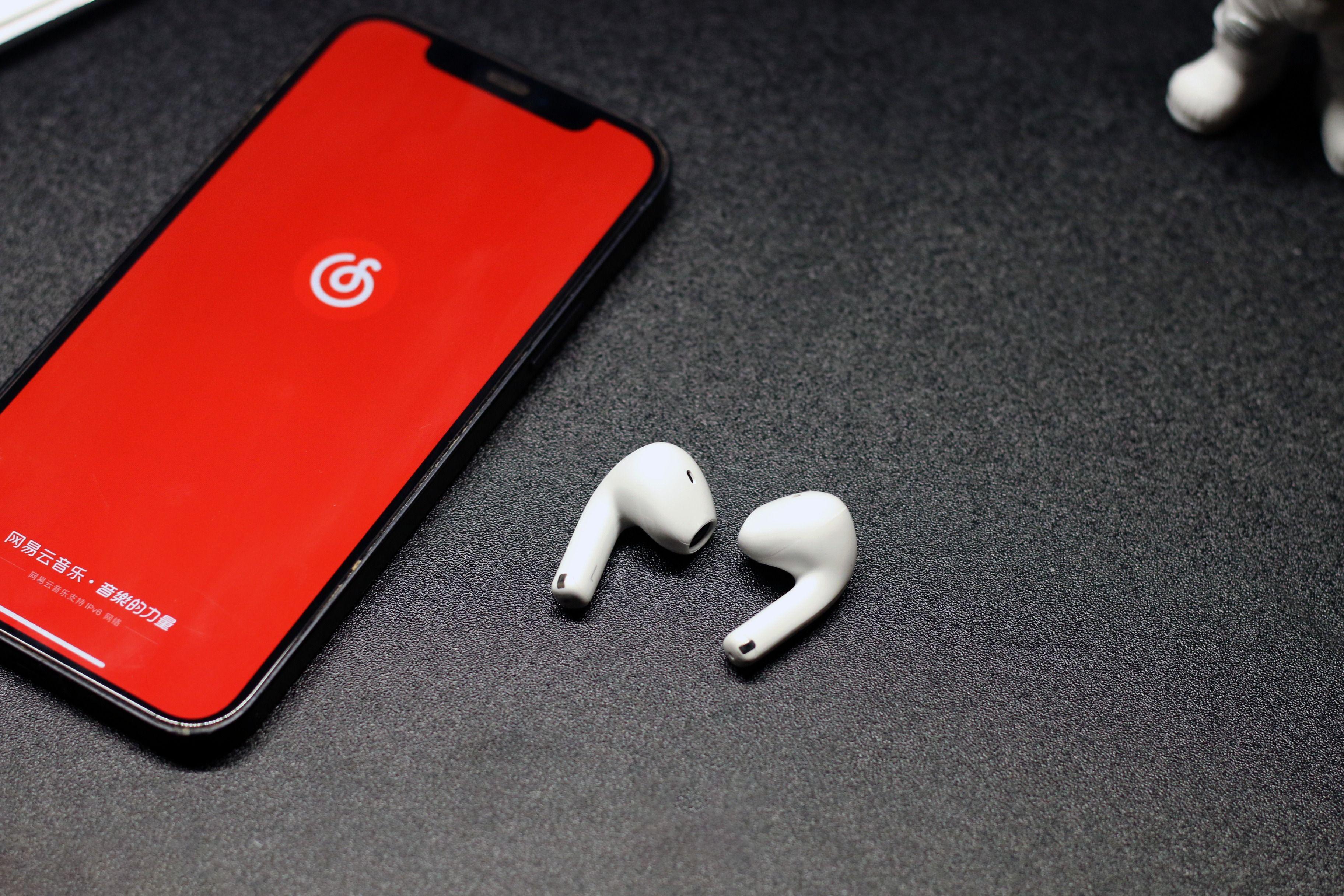 倍思蓝牙耳机w04只有一边有声音,倍思蓝牙耳机5.0和5.3哪个好