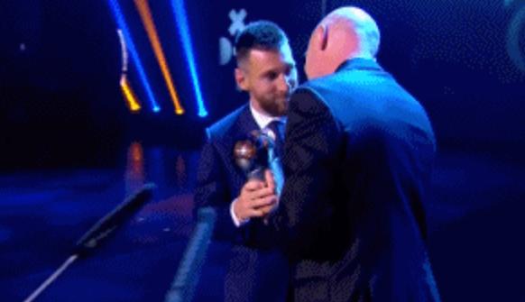 国际足联颁奖典礼梅西发言全过程,梅西当选世界足球先生亨利领奖