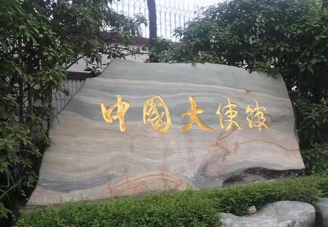 在泰国护照到期了怎么更换新护照,在国外护照丢失能补办护照吗