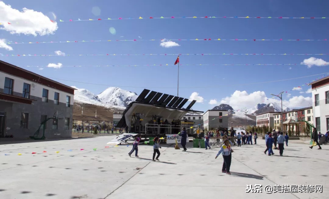 这位设计师给中国长脸了！他设计了一堆“垃圾”，却让……