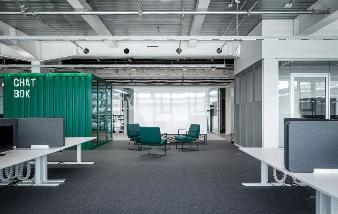 adidas总部航拍,adidas官方总部