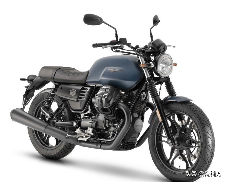 摩托古兹v7iii座高,摩托古兹v7stone落地