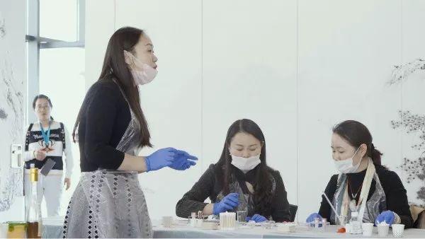 秋葵色口红,专属口红定制