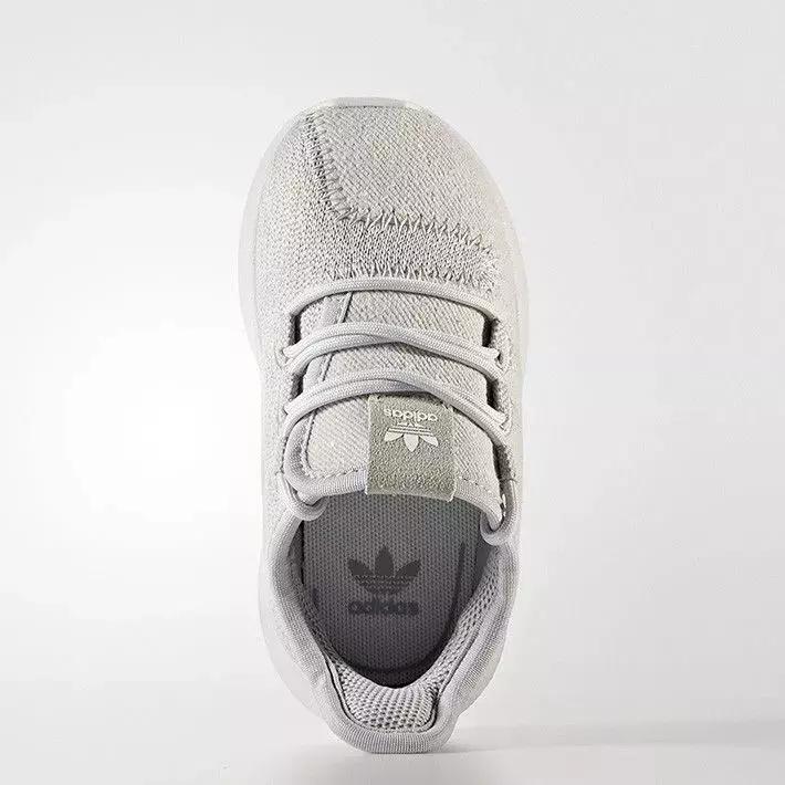 耐克跟阿迪童鞋哪个好一点 (耐克和阿迪的童鞋哪个好)