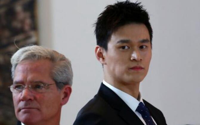 深夜0点，英超重磅消息：世界最贵豪门击败欧足联！孙杨迎来转机