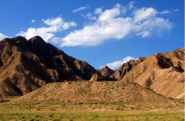 鬼吹灯九层妖楼里面有什么,鬼吹灯之九层妖塔好看吗