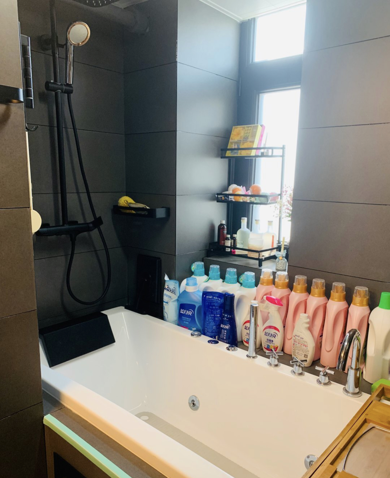 家里家外都收拾得井井有条,这是我见过最强收纳家具