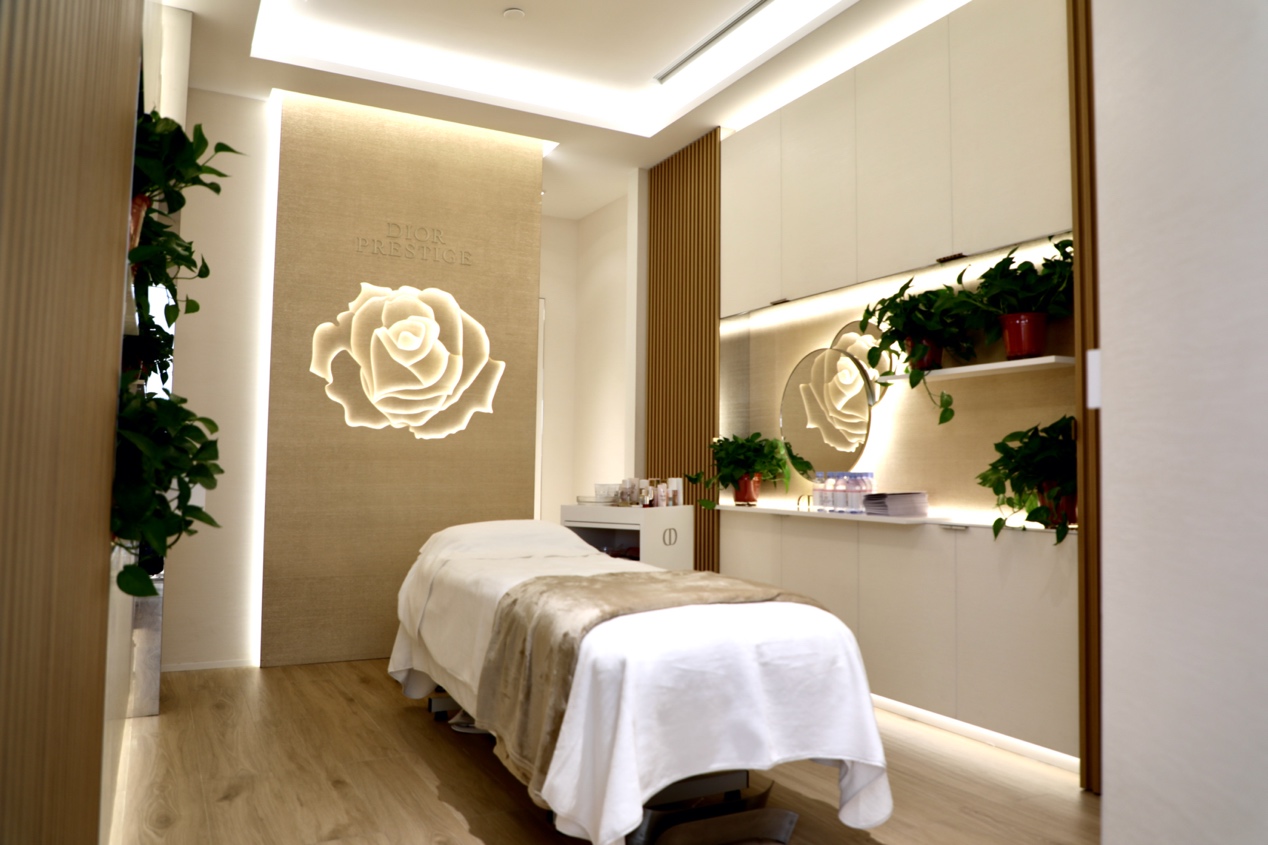 交一份高分精致美肤成绩单，高新这个商场助你达成保养KPI