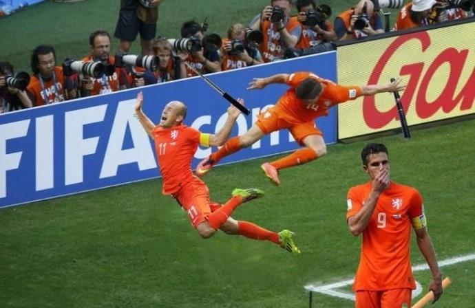 荷兰三棍客完整版,荷兰三棍客国外