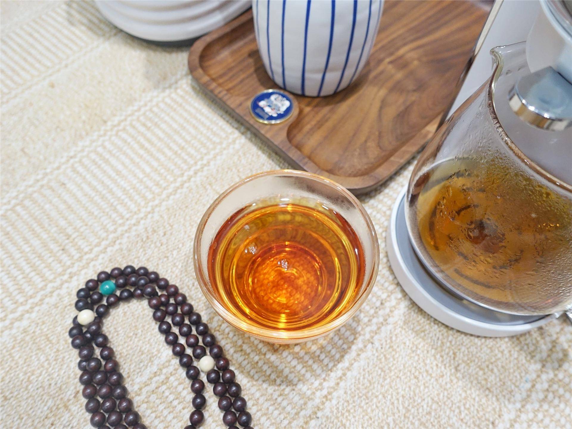 饮水机和茶饮机哪个实用,即热饮水机对比