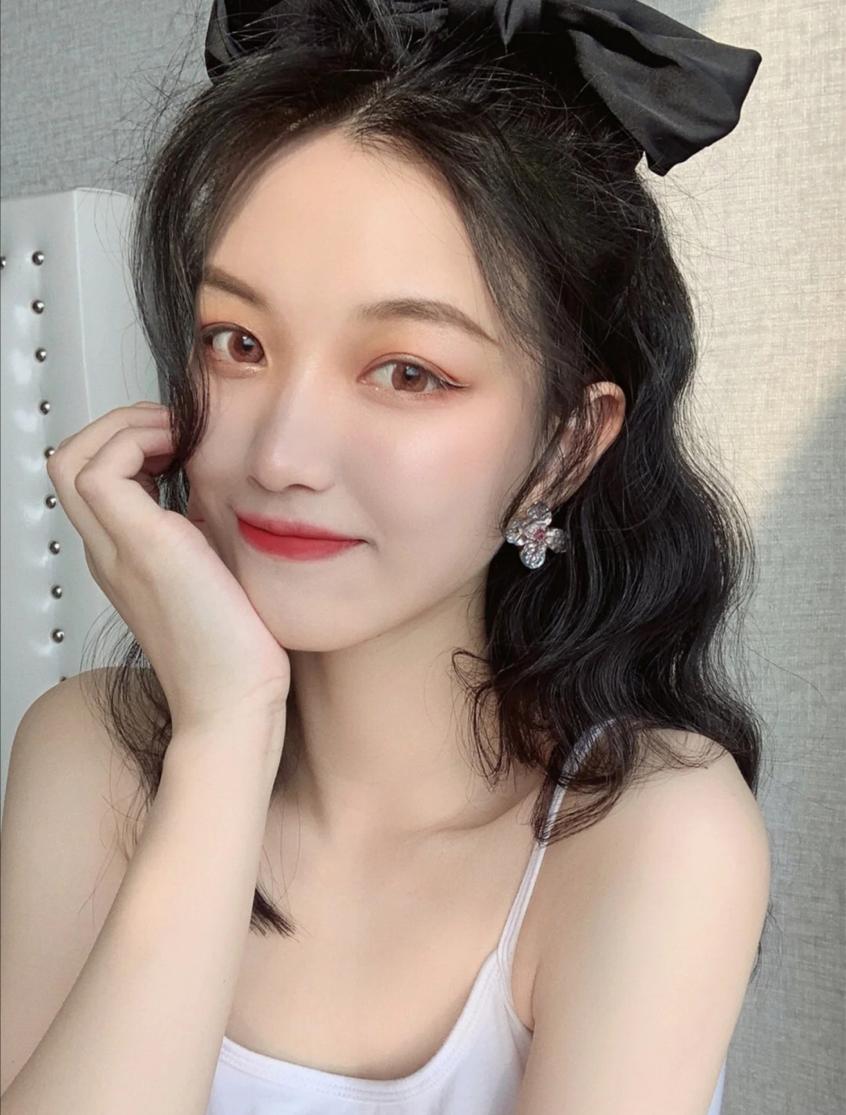 赵丽颖唐嫣短发图片,赵丽颖唐嫣哪个好看