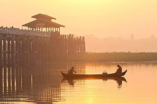缅甸是佛教国度，在这里，信仰是一种内心的静谧与修养