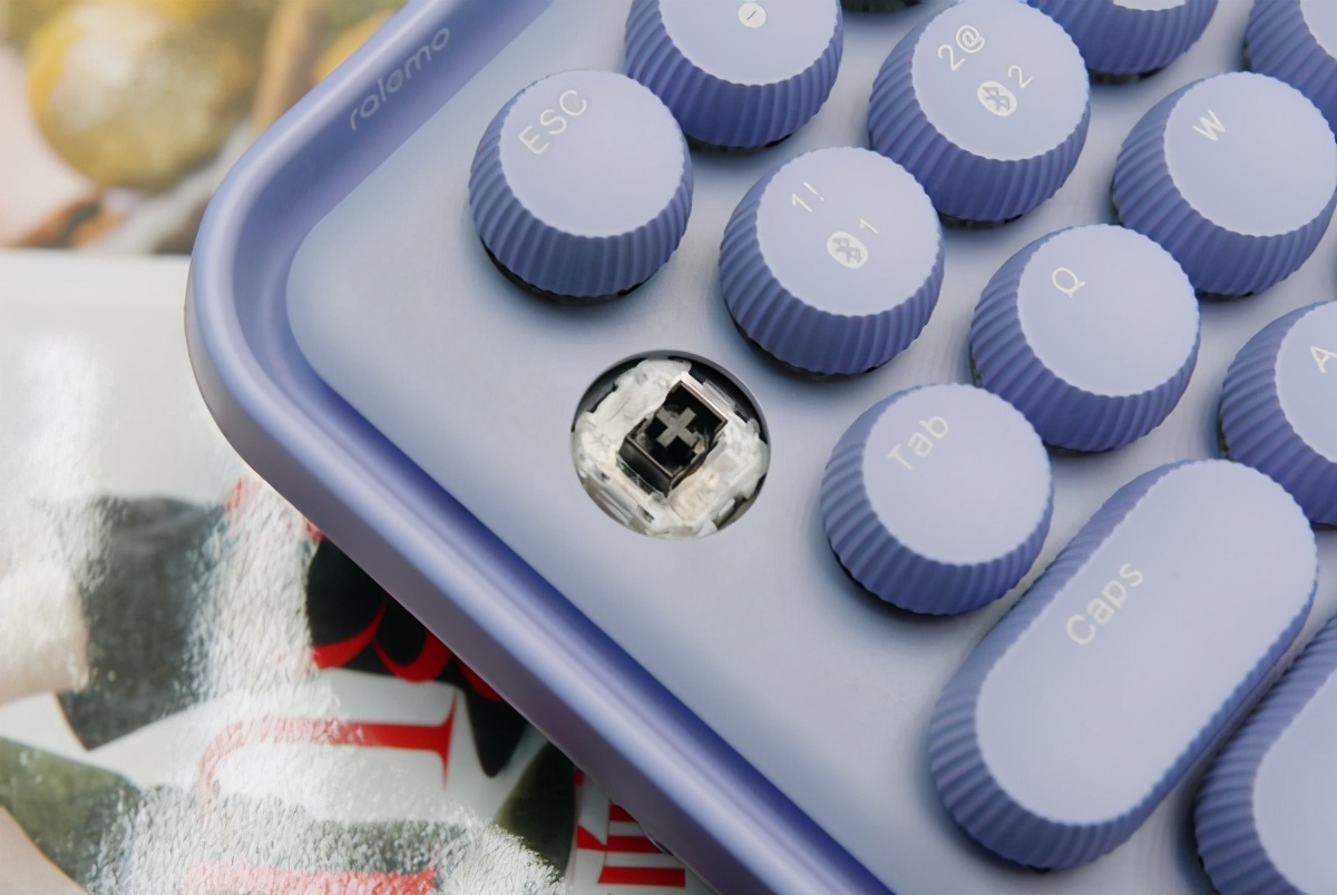 雷柏ralemopre5粉色黑轴,雷柏慕斯键盘评测