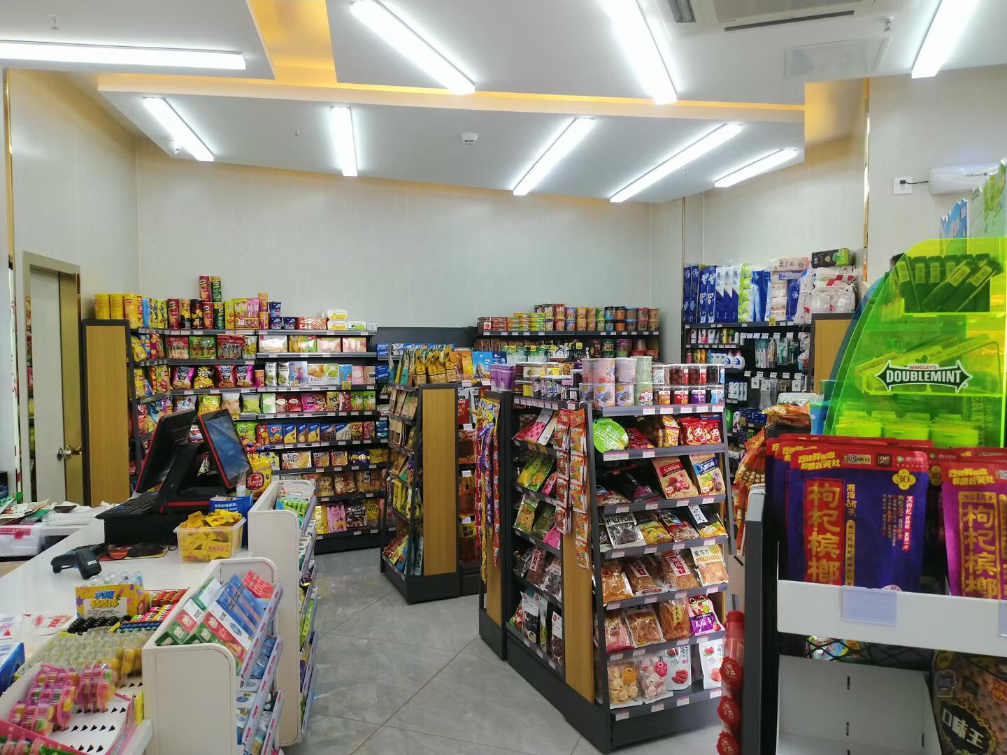 经营三十年的实体店面临倒闭,零售店铺全部倒闭怎么办