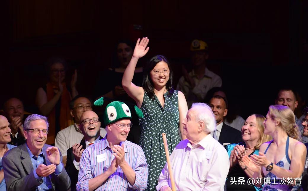 袋熊为什么会拉方形便便,袋熊为什么可以拉出方形便