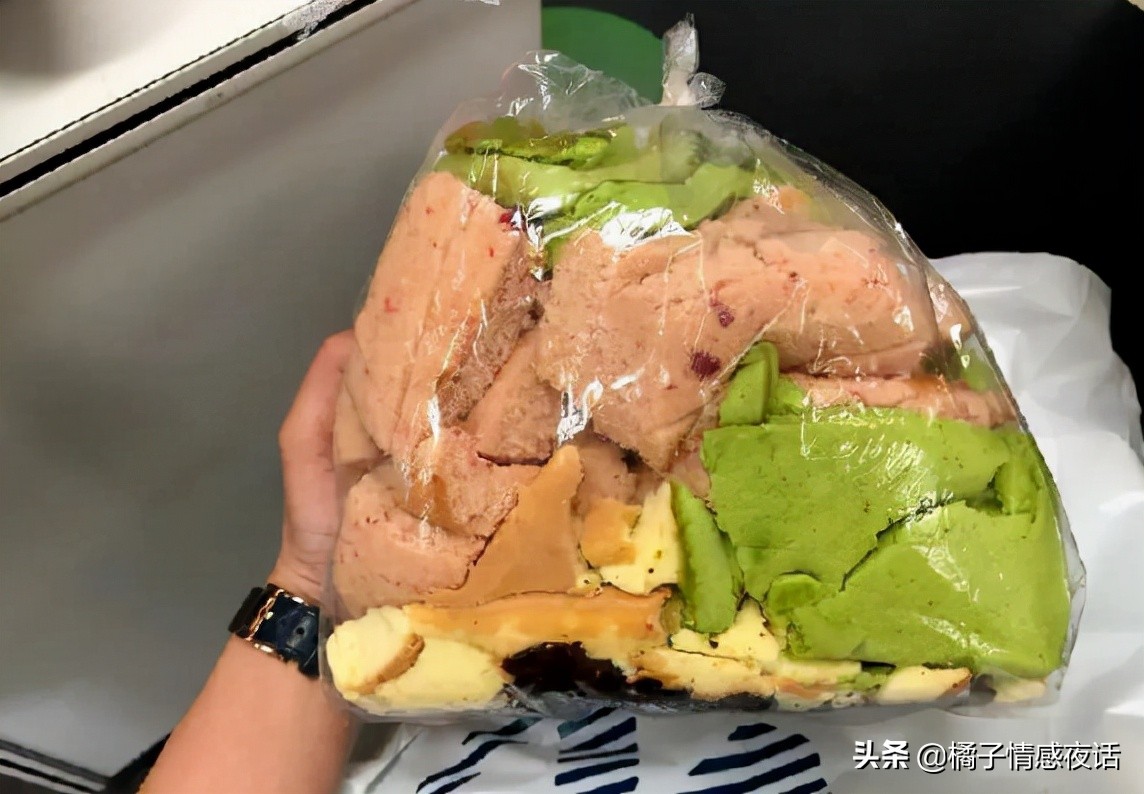 星巴克自助餐引群嘲,星巴克点餐被嘲笑